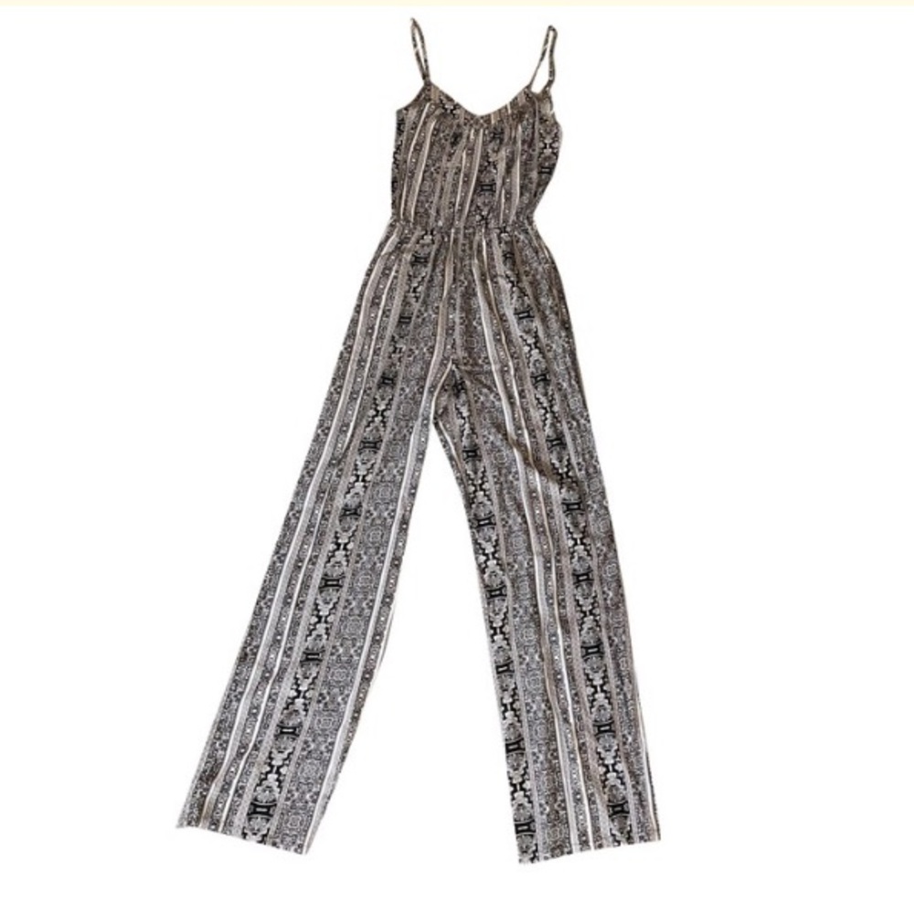 Women’s Black printed V-neck jumpsuit